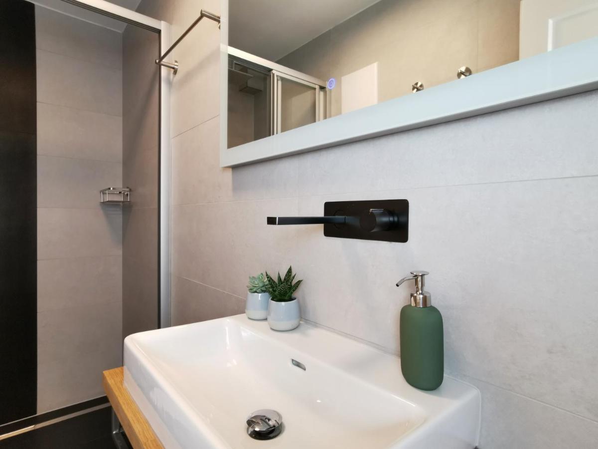קלגנפורט Neues City Center Piano Appartement Mit Netflix מראה חיצוני תמונה