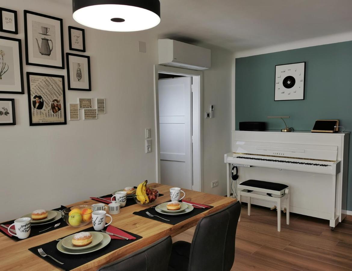 קלגנפורט Neues City Center Piano Appartement Mit Netflix מראה חיצוני תמונה